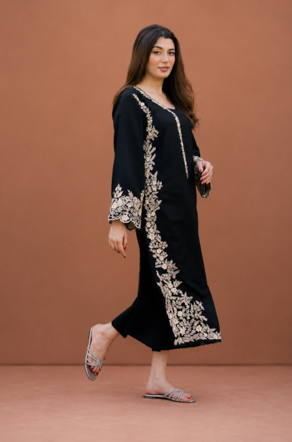 Midnight Noir Embroidered Summer Lawn 2 Pc Unstitched Suit